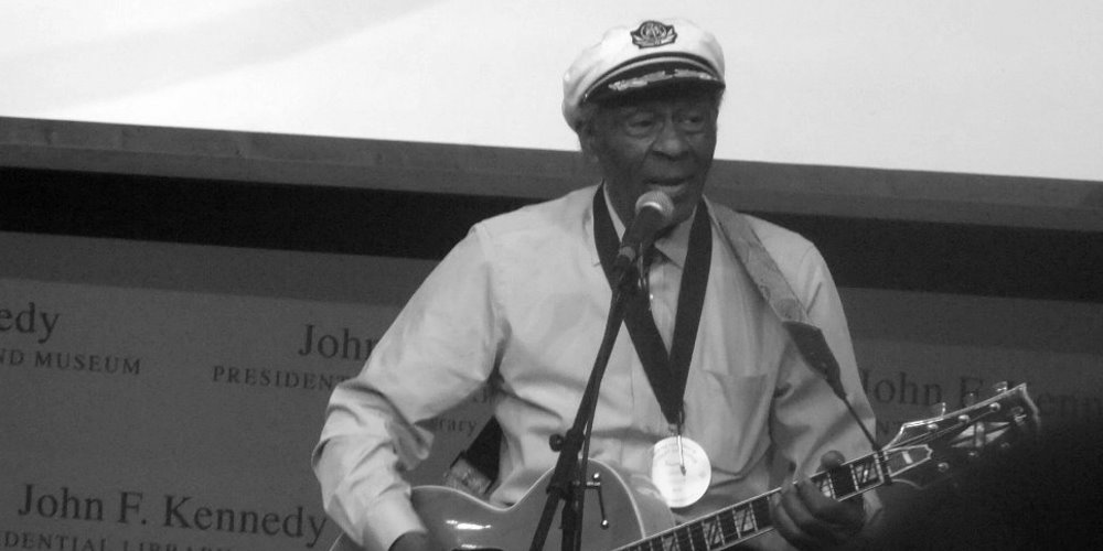 Chuck Berry – Hail, Hail, Rock ‘N’ Roll – My Music Movement