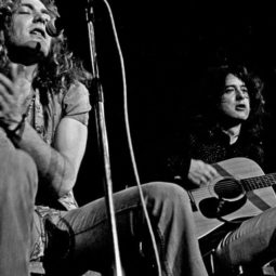 Led Zeppelin – Whole Lotta Love