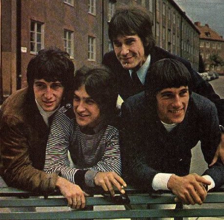 Kinks, The – A Well Respected Man